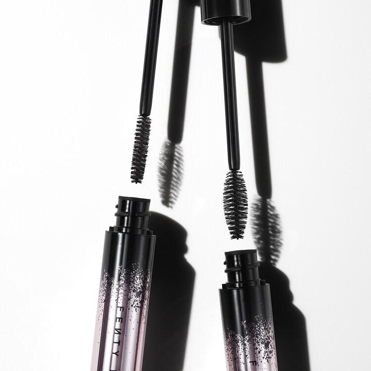Full frontal - Mascara Volume, Amplitude et Courbe
